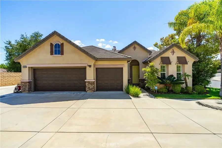 28306 Agajanian, Saugus, CA 91390 - #2