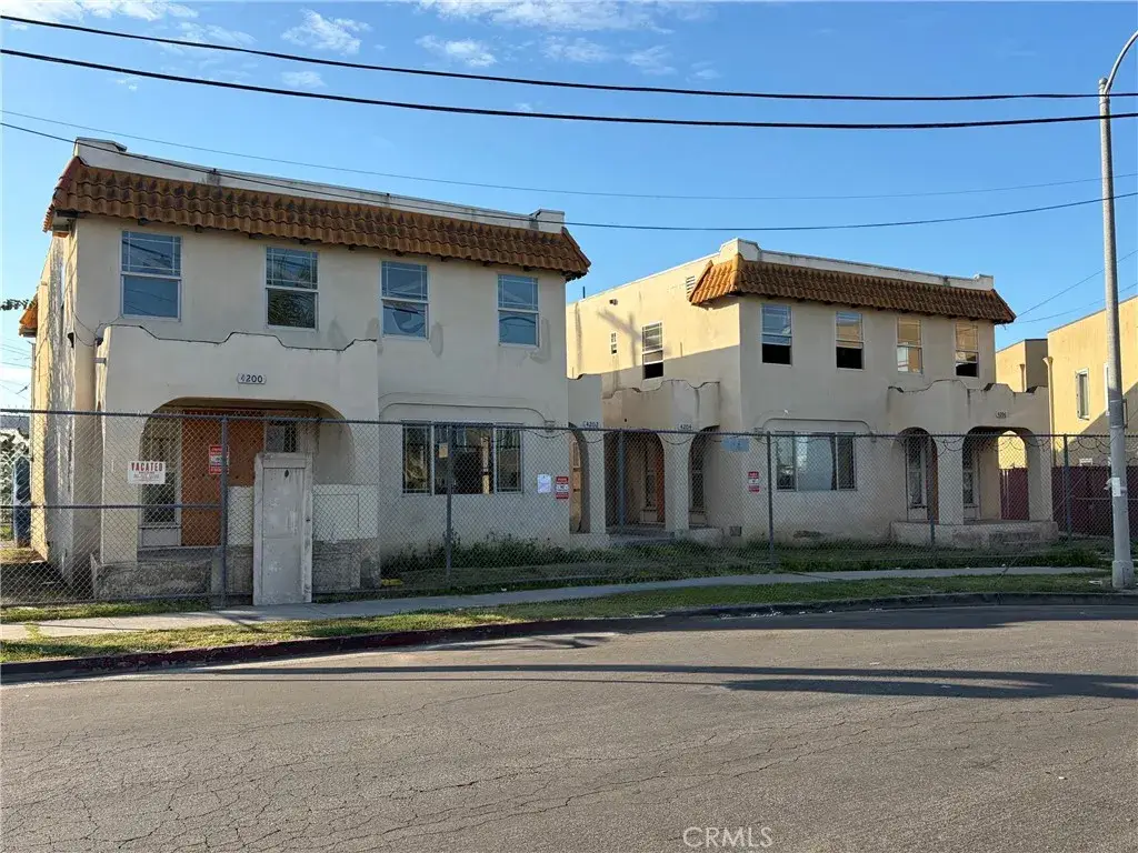 4200 W 28th, Los Angeles, CA 90018 - #1