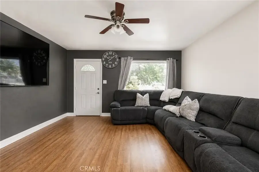 1321 Vale, Bakersfield, CA 93306 - #3