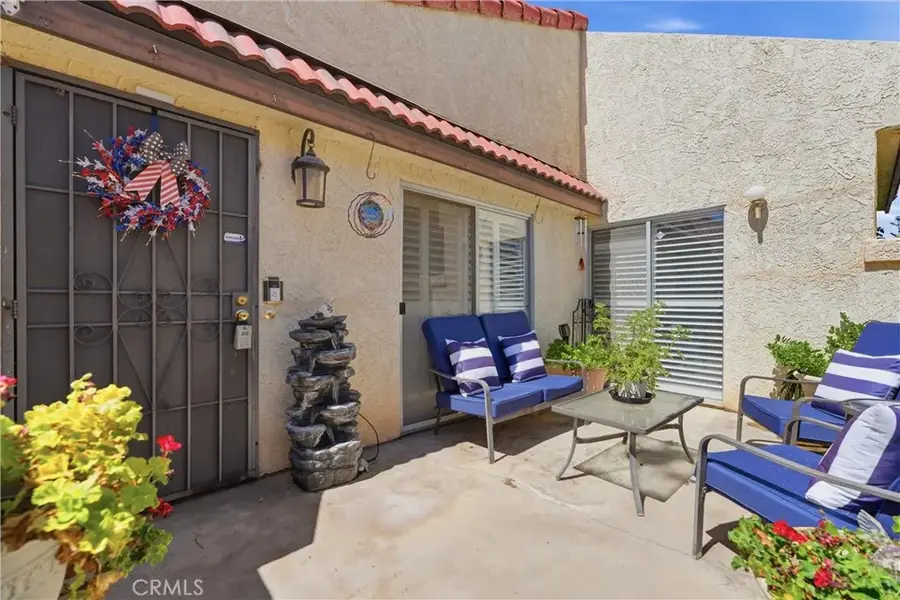 2124 El Domingo Circle #13, Lancaster, CA 93536 - #2