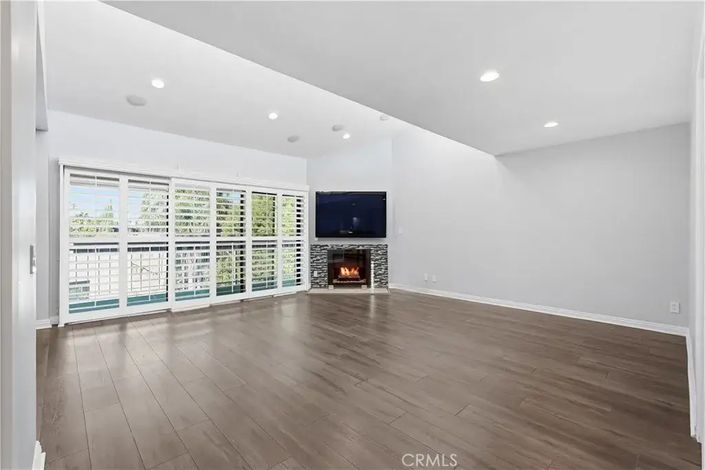 4542 Willis Avenue #302, Sherman Oaks, CA 91403 - #1