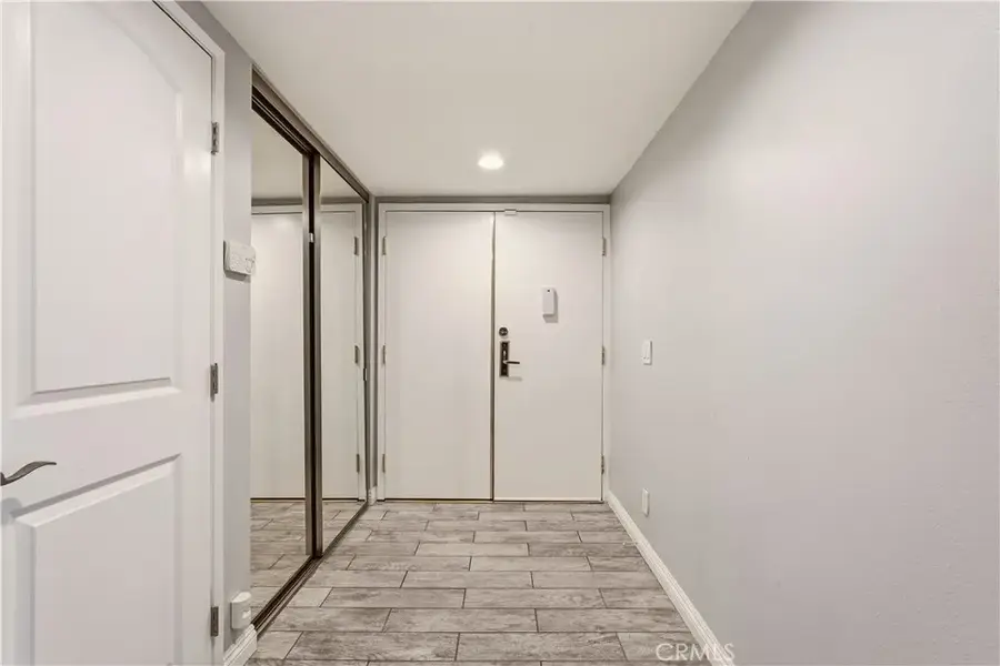 4542 Willis Avenue #302, Sherman Oaks, CA 91403 - #3