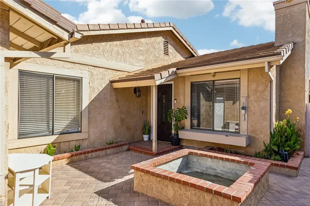 25916 Pueblo, Valencia, CA 91355 - #1