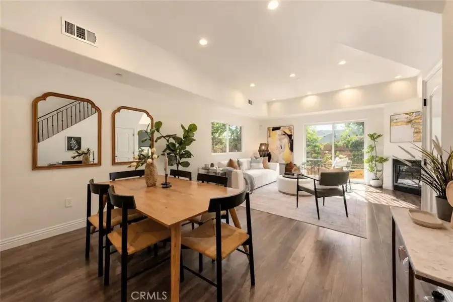 14702 Magnolia Boulevard #105, Sherman Oaks, CA 91403 - #2