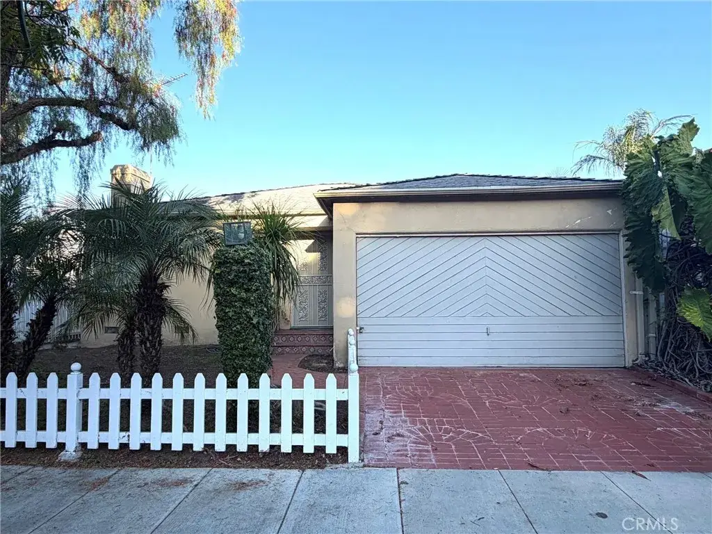 1633 S Curson, Los Angeles, CA 90019 - #1