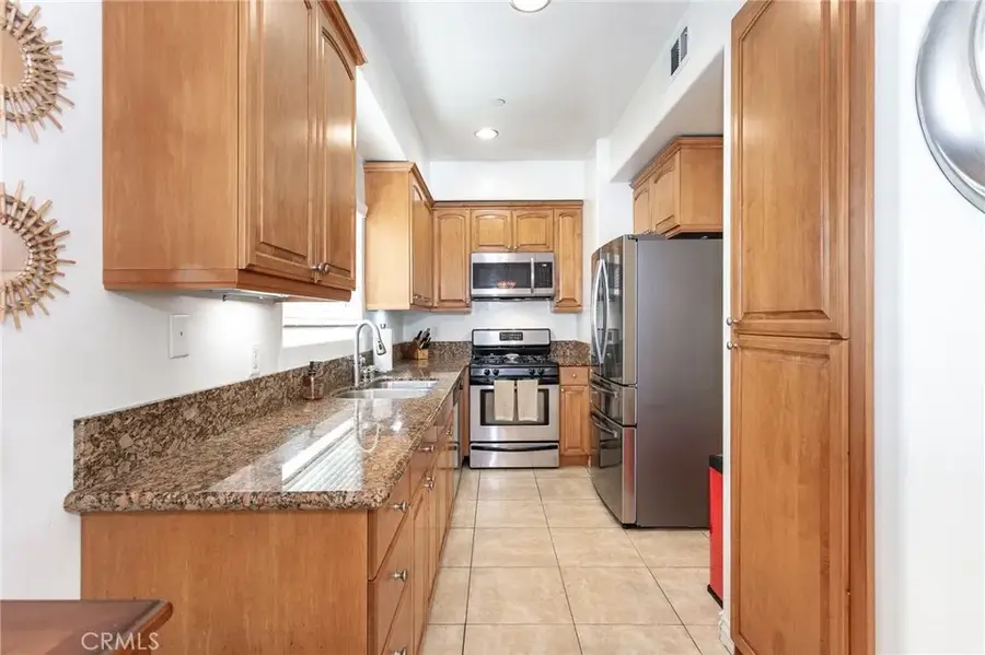 8425 Burnet Avenue #6, North Hills, CA 91343 - #3