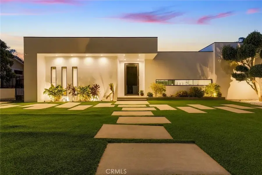 20141 Wells Drive, Woodland Hills, CA 91364 - #3