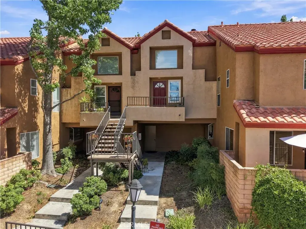 22617 Copper Hill, Saugus, CA 91350 - #1
