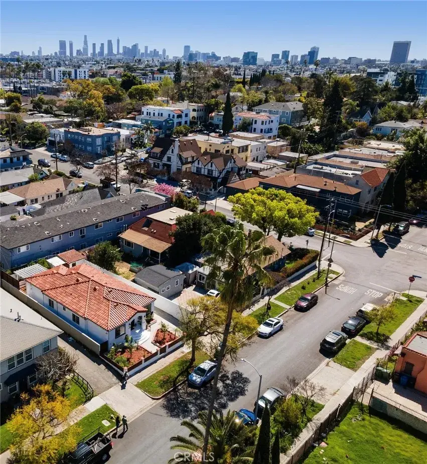 916 N Oxford, Los Angeles, CA 90029 - #3