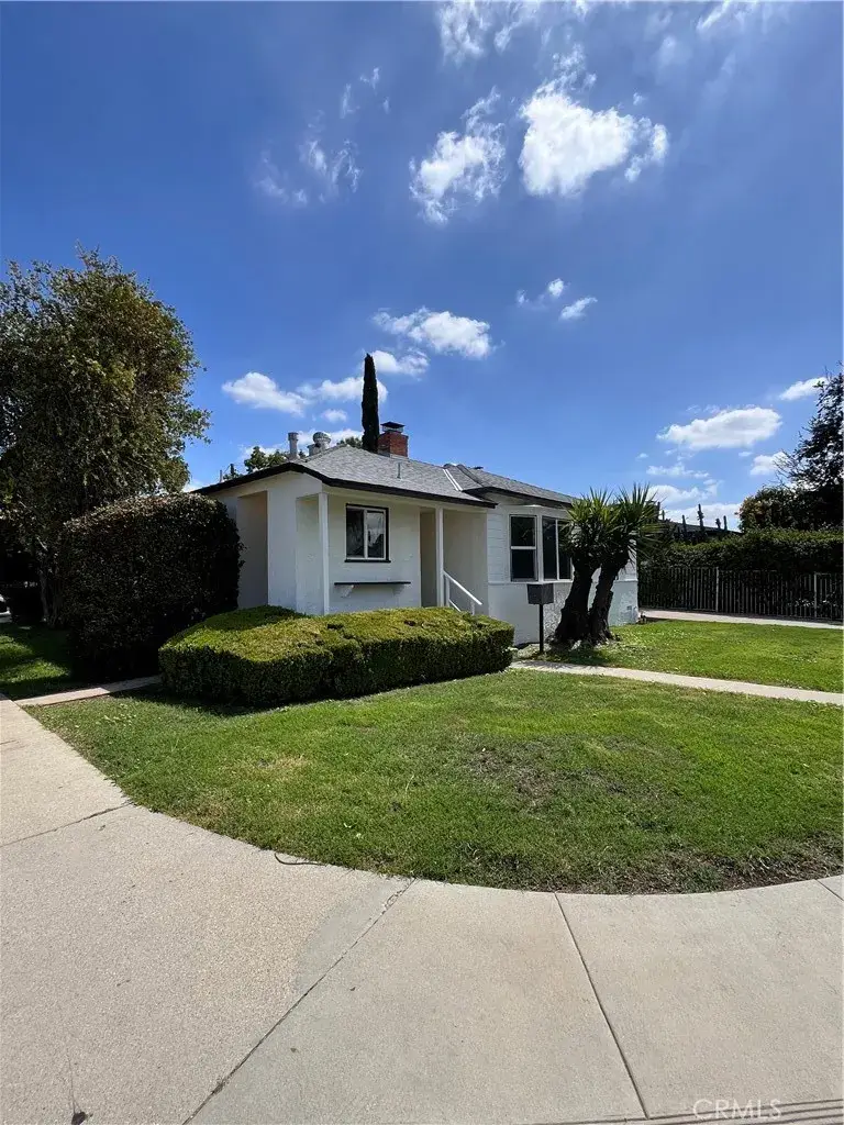 6724 Wynne Avenue, Reseda, CA 91335 - #1