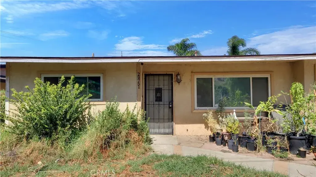 29751 Cromwell, Val Verde, CA 91384 - #1