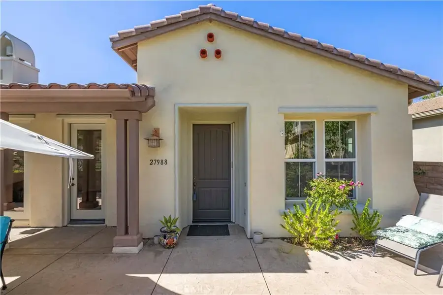 27988 Red Pine Court, Valencia, CA 91354 - #2