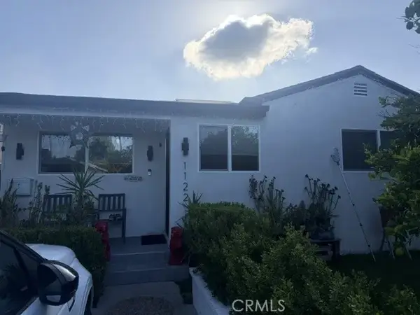 1122 N Beachwood, Burbank, CA 91506