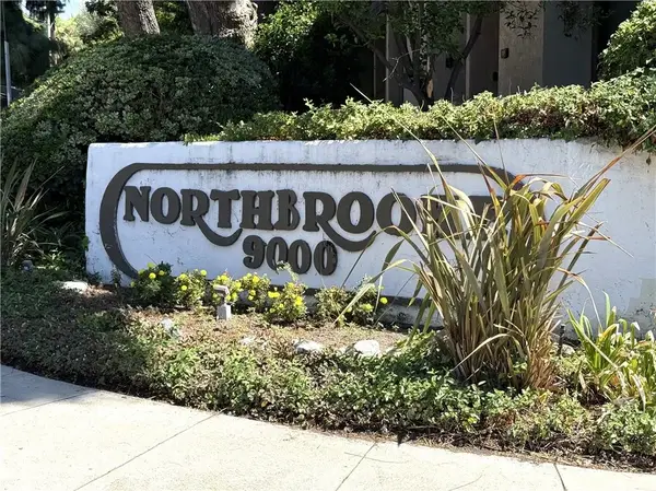 9000 Vanalden Avenue #158, Northridge, CA 91324