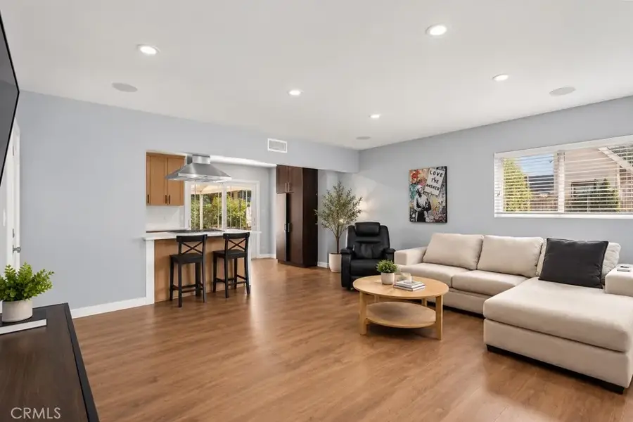 17610 Scherzinger, Canyon Country, CA 91387 - #3