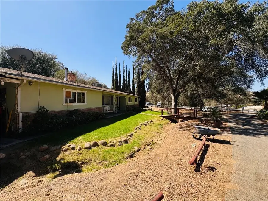 16221 Mustang, Springville, CA 93265 - #2