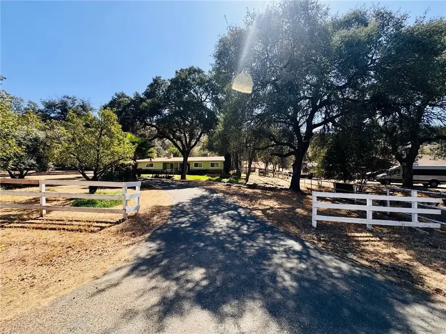 16221 Mustang, Springville, CA 93265 - #3