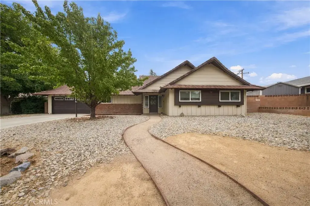 43818 Halcom, Lancaster, CA 93536 - #1