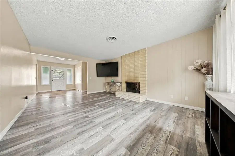 43818 Halcom, Lancaster, CA 93536 - #3
