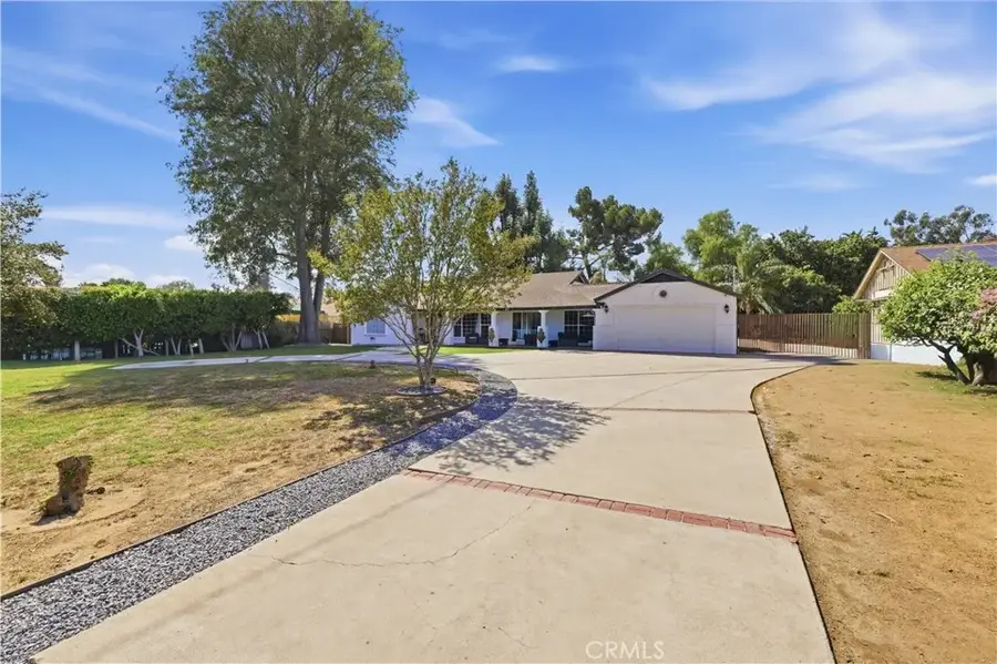 9625 Orion, North Hills, CA 91343 - #3