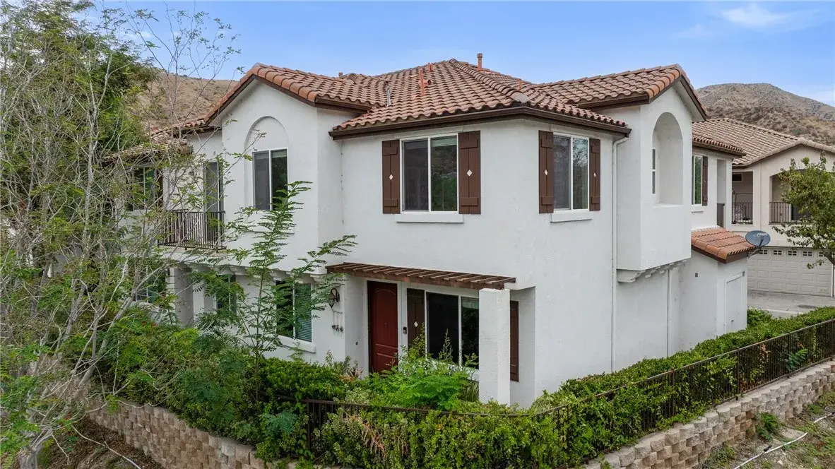 28024 Catherine, Canyon Country, CA 91351 - #1