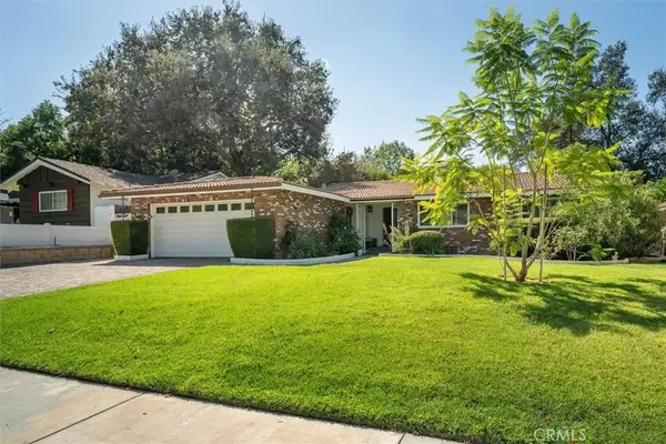 25065 Highspring Avenue, Newhall, CA 91321
