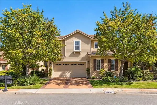 26928 Redwood Bluff, Valencia, CA 91381