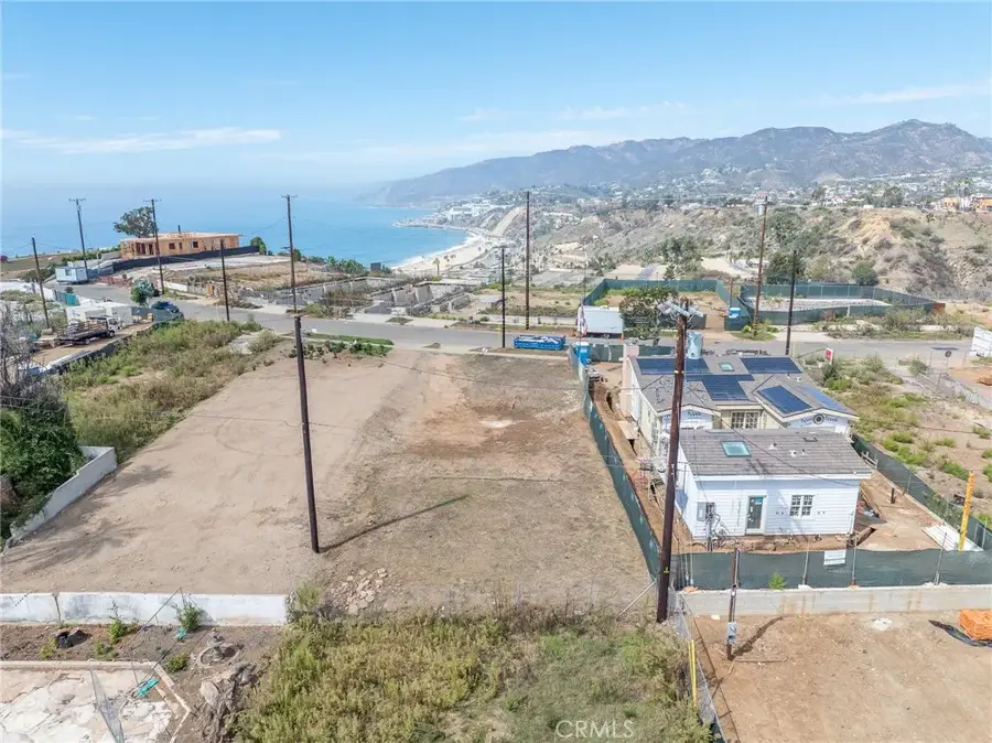 338 Mount Holyoke, Pacific Palisades, CA 90272 - #3