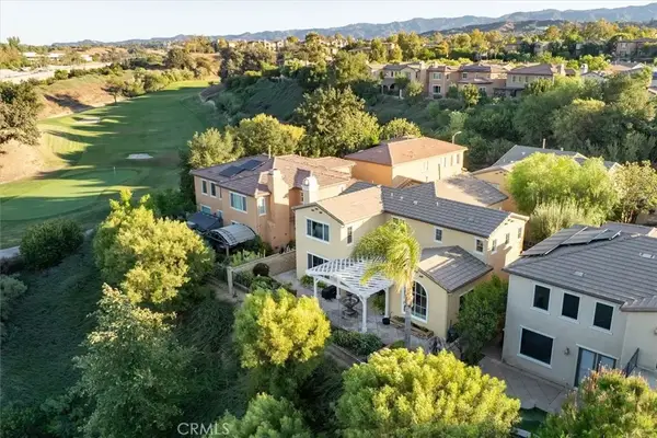 25337 Los Arqueros Drive, Valencia, CA 91381