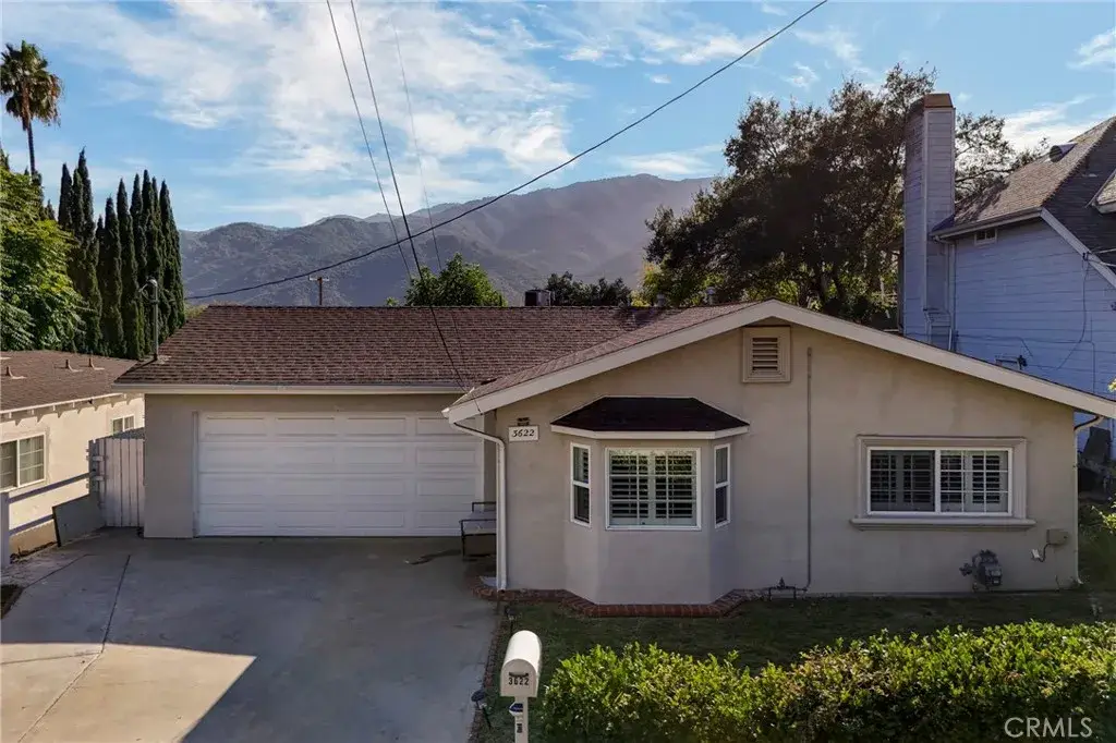 3622 4th Avenue, Glendale, CA 91214 - #1