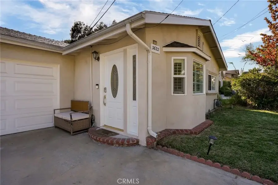 3622 4th Avenue, Glendale, CA 91214 - #2