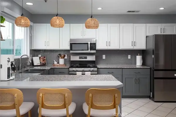 14031 Astoria #108, Sylmar, CA 91342