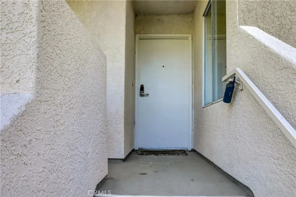 21309 Eucalyptus #203, Newhall, CA 91321 - #1