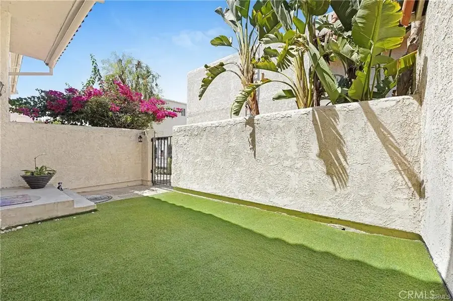 6223 Nita, Woodland Hills, CA 91367 - #2