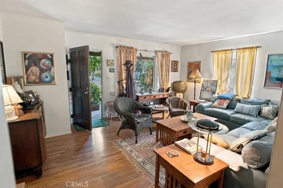 927 N Cordova, Burbank, CA 91505 - #2