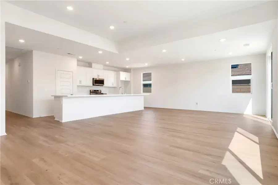 13743 Mesa View Drive, Victorville, CA 92392 - #3