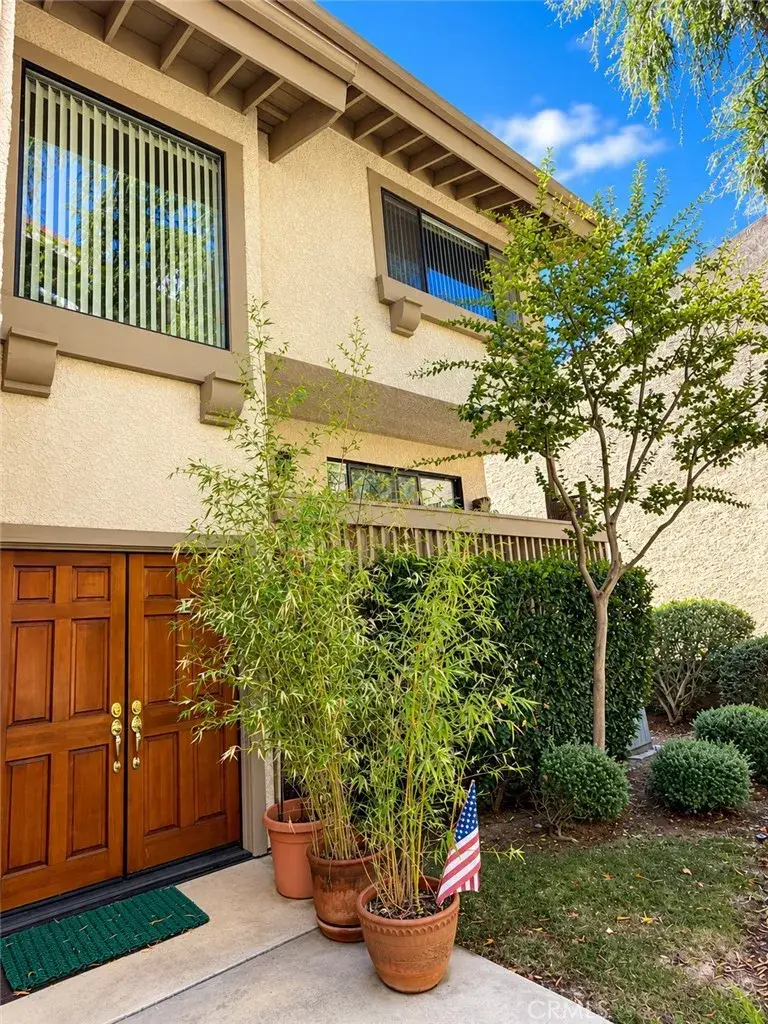 26009 Alizia Canyon #E, Calabasas, CA 91302 - #2