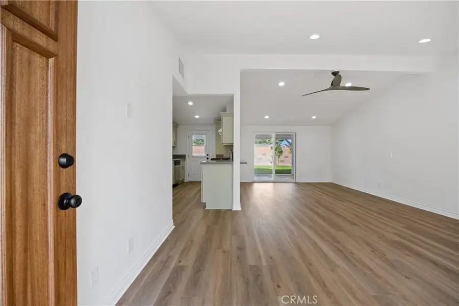 27441 Walnut Springs, Canyon Country, CA 91351 - #2