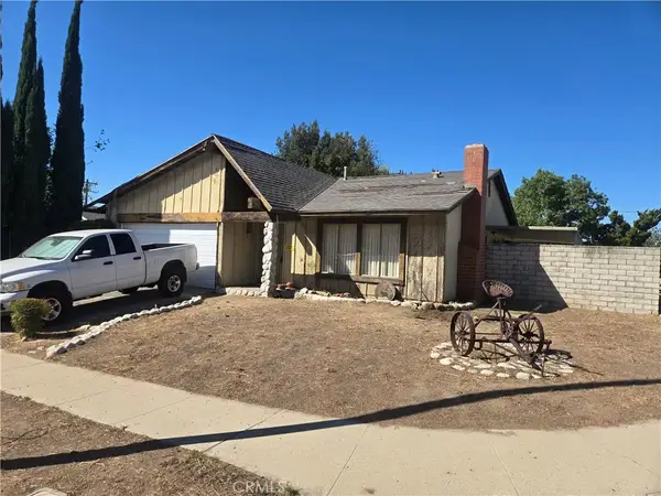 2137 N Swindon Ave, Simi Valley, CA 93063
