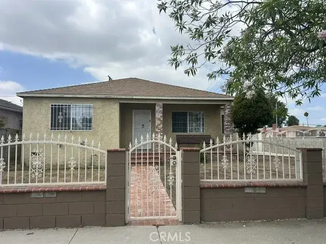 1301 S Castlegate, Compton, CA 90221 - #2
