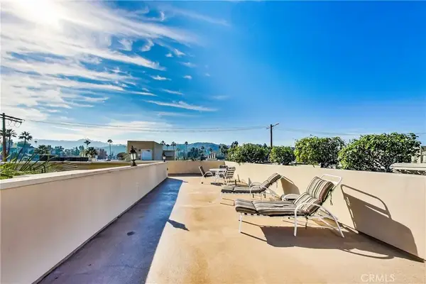 12026 Hoffman Street #201, Studio City, CA 91604