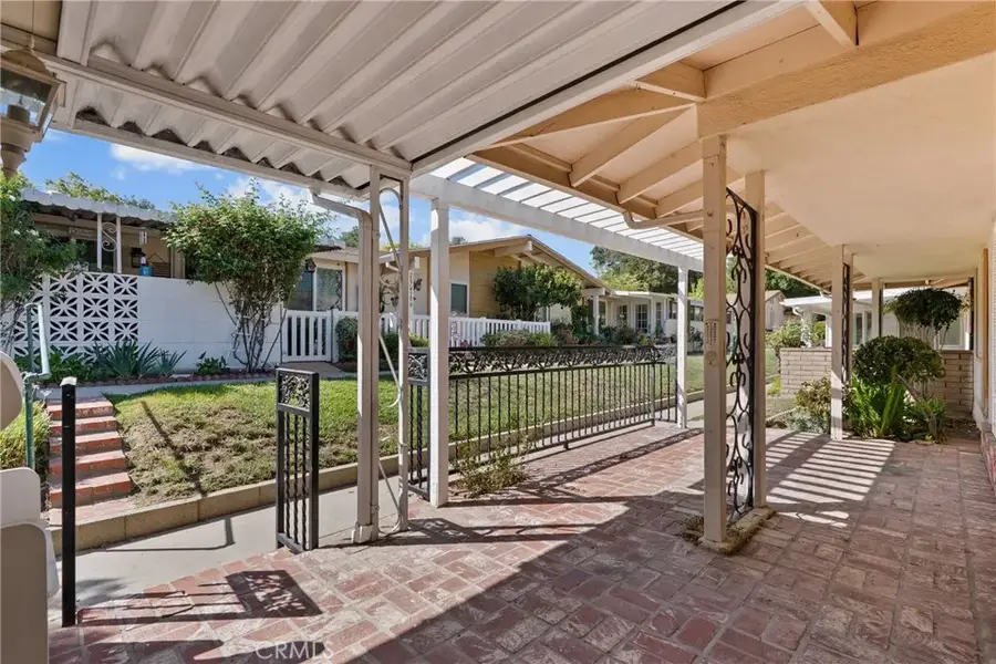 26751 Whispering Leaves #B, Newhall, CA 91321 - #3