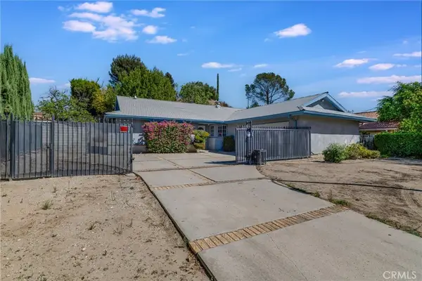 12296 Woodley, Granada Hills, CA 91344