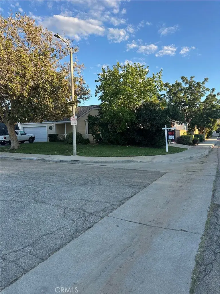 2608 E Avenue R13, Palmdale, CA 93550 - #2