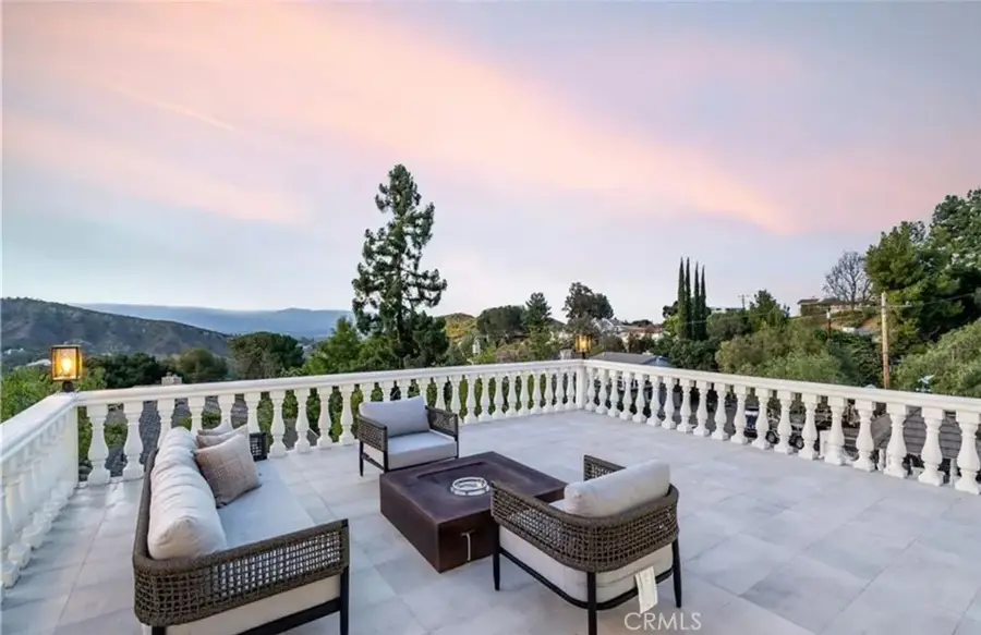 23555 Summit Dr, Calabasas, CA 91302 - #2