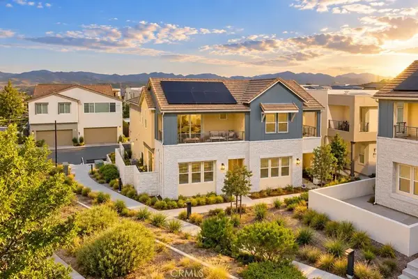 27276 Red Willow Court, Valencia, CA 91381
