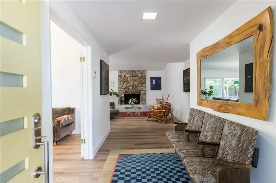 22429 Bessemer Street, Woodland Hills, CA 91367 - #2