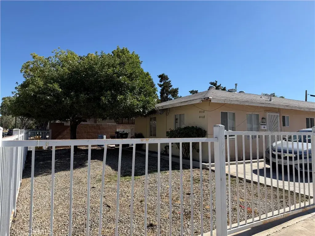 44101 Beech, Lancaster, CA 93534 - #1