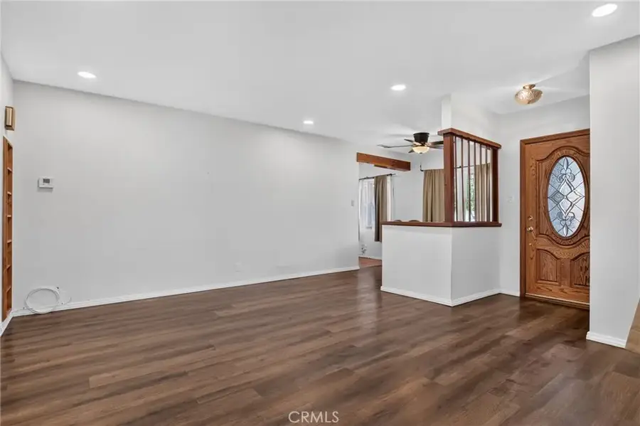 10572 Shoshone Avenue, Granada Hills, CA 91344 - #2