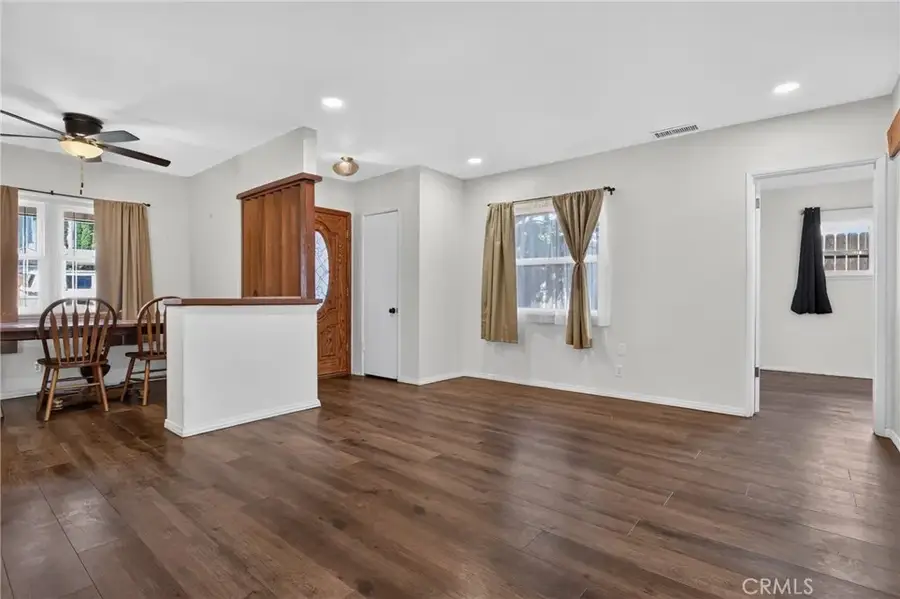 10572 Shoshone Avenue, Granada Hills, CA 91344 - #3